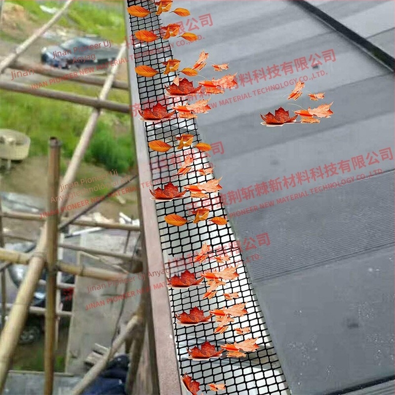 Beltéri lefolyóvédő háló – levélvédő, PE, Blazetrail