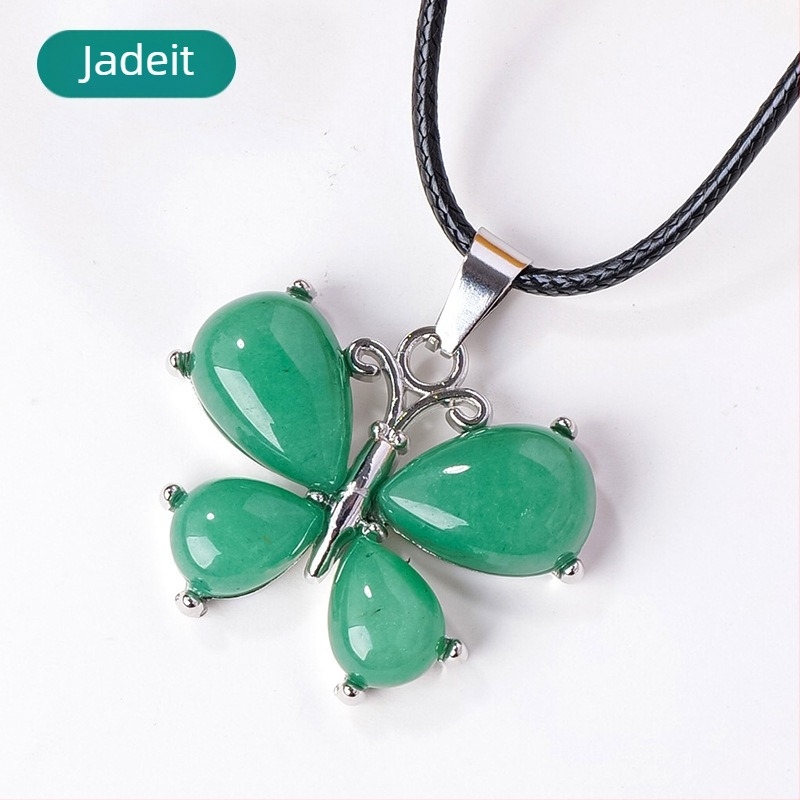 Pillangó medálos nyaklánc kristályból és agátból, fémötvözetben – modern minimalist stílus