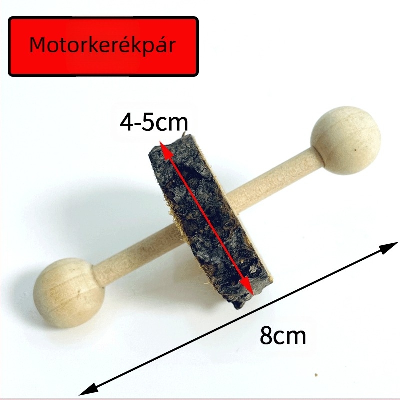 Almafa anyagú háziállat játék csengővel és forgó kerekekkel, harapós játék (Anyag: Almafa; Célközönség: Háziállatok; Import: Nem; Jellemzők: Csengő, forgó kerekek, harapós játék)