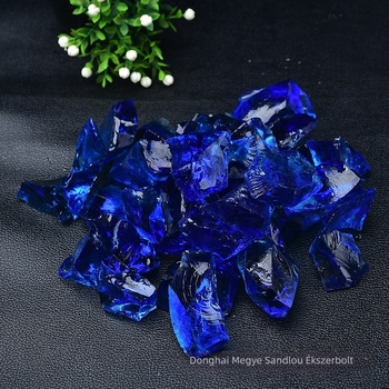 Kristálykő – titánium kristály, Sand Building, Kristálykő, Modern egyszerűség