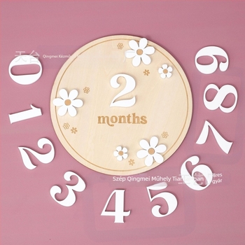 Fából készült babamemória – kör alakú Boxwood születési jel, egyoldalas virágos díszítés