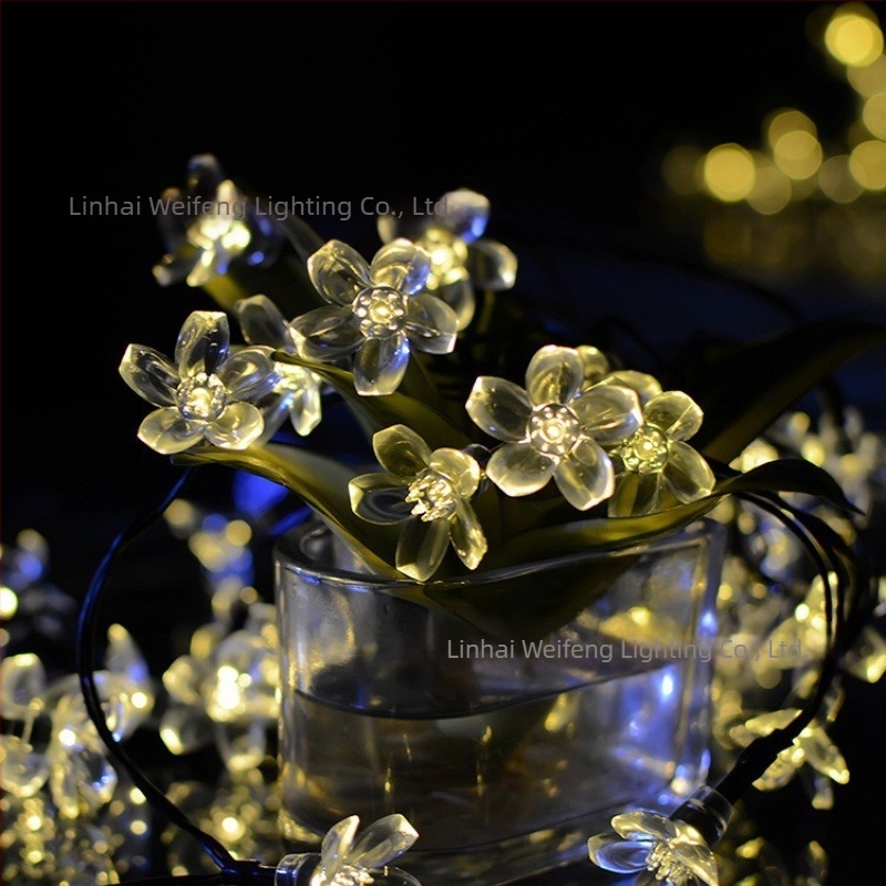 Napelemes őszibarackvirág fényfüzér, 50 LED, modell 2202, PVC ház, 2500–3000 lm, IP55, kültéri dekoráció