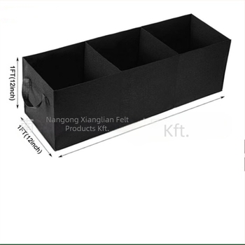 Ültetőzsák, nemszövött anyagból, lélegző és korrózióálló, padlóra állítható kivitelben, otthoni kertészkedéshez és erkélyi zöldségtermesztéshez.