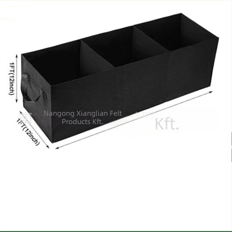 Ültetőzsák, nemszövött anyagból, lélegző és korrózióálló, padlóra állítható kivitelben, otthoni kertészkedéshez és erkélyi zöldségtermesztéshez.