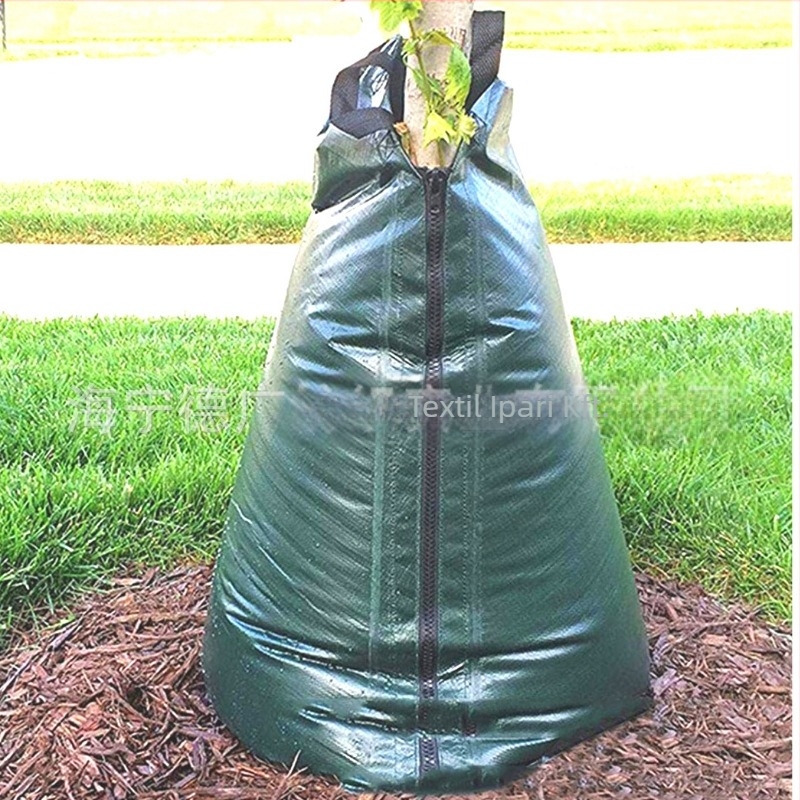 Növények öntözőzsákjai PVC/PE anyagból, csepeg­tető öntözés 5-9 óráig, napvédelem, anti-aging