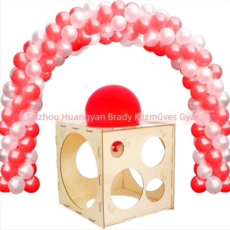 Fából készült ballon mérő medál – boxwood, kézzel rajzolt kivitel, PRETTY márka, klasszikus stílus