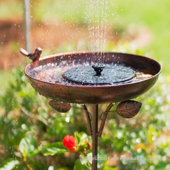 Kerti vas vasalt madárfürdő talppal – Vintage stílusú, kültéri használatra készült fém madárfürdő tál, alapot tartalmaz