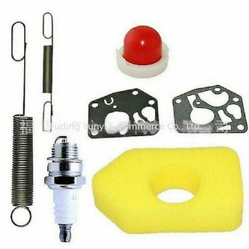 Yunyi mechanikus karburátor kertészeti gépekhez – modellek 795469, 794147, 699660; tömeg 85 g.