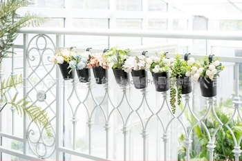 Virágtartó vasból, falra szerelhető és függő kivitel, galvanizált vas, porbevonatú felület