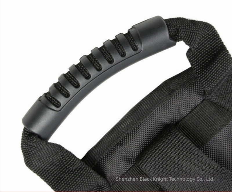 Hátsó ülés védő fogó, motorkerékpárokhoz és elektromos járművekhez – Wesport WS-01; anyagok: Oxford szövet, sandwich háló, műanyag; kompatibilis modellek: motorkerékpárok, elektromos járművek.