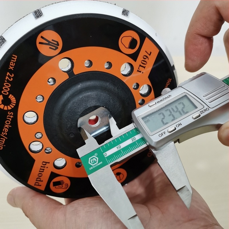 Pneumatikus csiszoló tálca és alváz alap egy kefés elektromos száraz csiszolóhoz — üresjárati sebesség 10000 rpm, sorozat 6562556, autópolírozáshoz