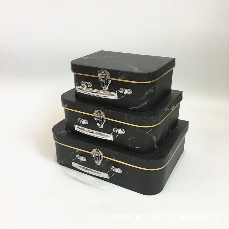 Háromrészes márvány mintázatú doboz készlet kézi hordozóval – esküvői, virág- és nassolnivaló csomagoláshoz; papír/karton anyag, offset nyomtatás, logó nyomtatás, testreszabható feldolgozás