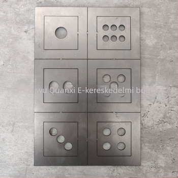 Fémhegesztés gyakorló készlet hatoldalú kocka tartóval (Anyag: ötvözet; Kategória: egyéb fémművészetek; Csomagolás: PP zacskóban; Stílus: modern és minimalistikus)