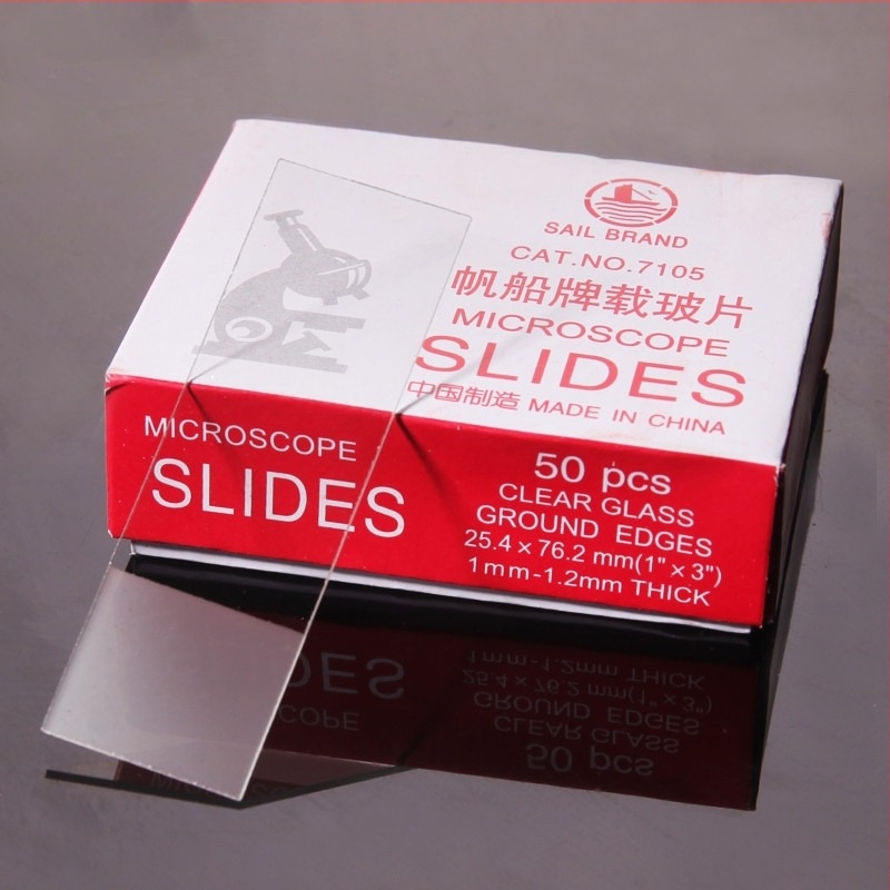 Mikroszkópos üveg tárgylemez és fedőüveg, modell 7101, 7105, Sailboat márka