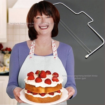 Rozsdamentes acél tortarétegező eszköz, szabálytalan alak, tortaszeleteléshez, modern minimalist design
