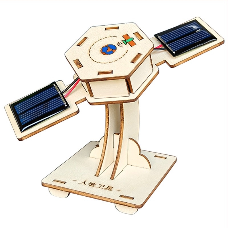 Fából készült tudományos oktatási játék DIY elektromos műholdkészlet tinédzsereknek 7–14 éveseknek