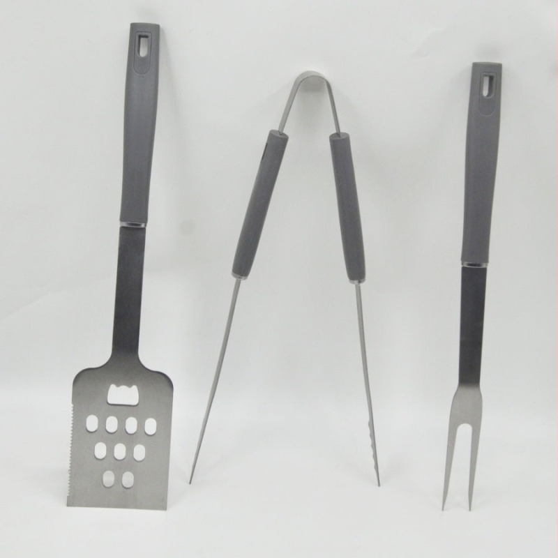 3 részes rozsdamentes acél BBQ eszközök készlet: villa, lapát és klipsz, PP markolatok