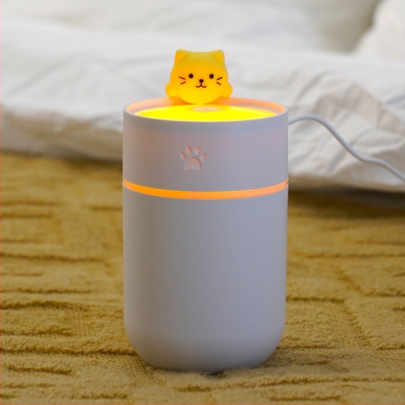 Otthoni párásító, USB tápegység, tartály ≤0,5 L, 10–20 m² lefedettség, 1 ködkiárat, időzítő 2–8 óra