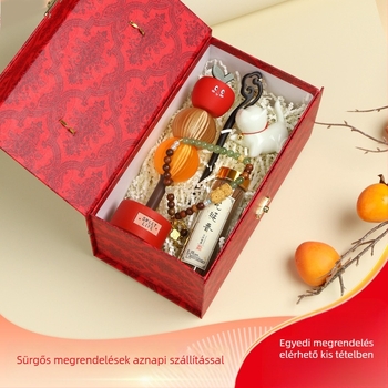 Üzleti ajándékcsomag összecsukható kézi ventillátorokkal, fa hajcsatokkal és logónyomtatással – modern, minimalist stílusú, ideális konferenciákhoz