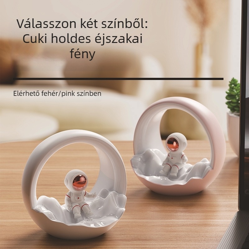 Éjszakai fény lány szobájába tervezve űrhajós dizájnnal, PC lámpabúra, beépített Akkumulátor, érintéses kapcsoló (Típus: Éjszakai fény; Dizájn: Űrhajós/Planéta; Lámpabúra anyaga: PC; Áramellátás: Beépített akkumulátor; Kapcsoló: Érintéses)