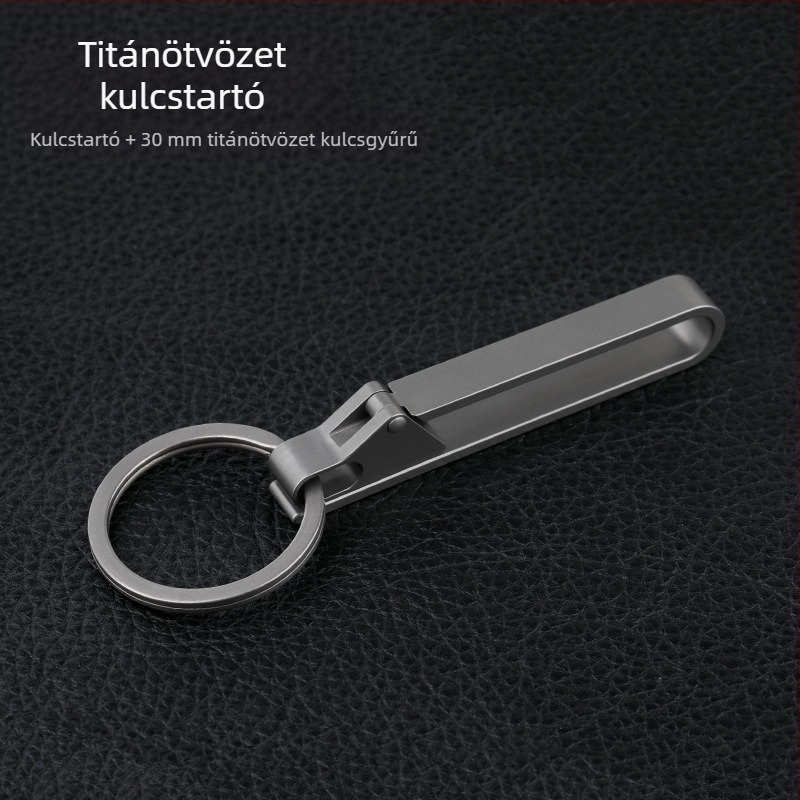 Autókulcstartó titánötvözetből, övcsattal – könnyű, védelem az elvesztés ellen, modern letisztult stílus