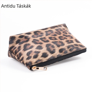 Leopard mintás PU bőr sminktáska, három darabos készlet, vízálló, utazáshoz hordozható