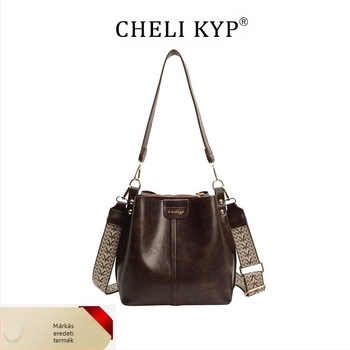 Koreai stílusú vödör táska, PU anyag, vízszintes négyzetes forma, kapucsnyitás, belső szendvics cipzár zseb, dupla vállpánt