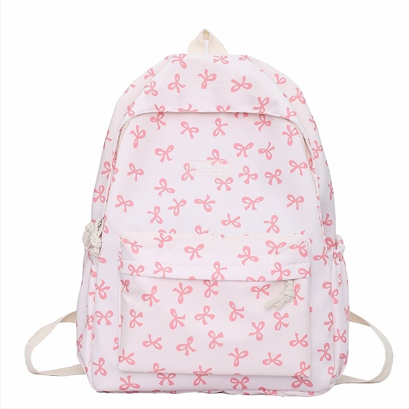 Nylon hátizsák bővíthető kivitelben, kapacitás kevesebb mint 20 L, 8 hüvelykes laptophoz illeszkedik, légpárnás vállpántokkal