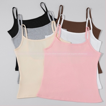 Nylon camisole, lyukas dizájnnal és hátsó rész nélküli kivitelben, kerek nyakú, nylon tartalom 80–90%, légáteresztő, minden évszakban viselhető