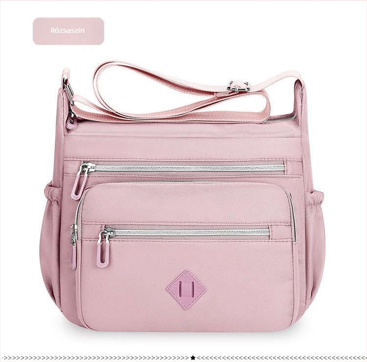 Crossbody táska, Kompozíciós anyagú szövet, Nylon bélés, Cipzáras záródás, Horizontális négyzet alakú sziluett