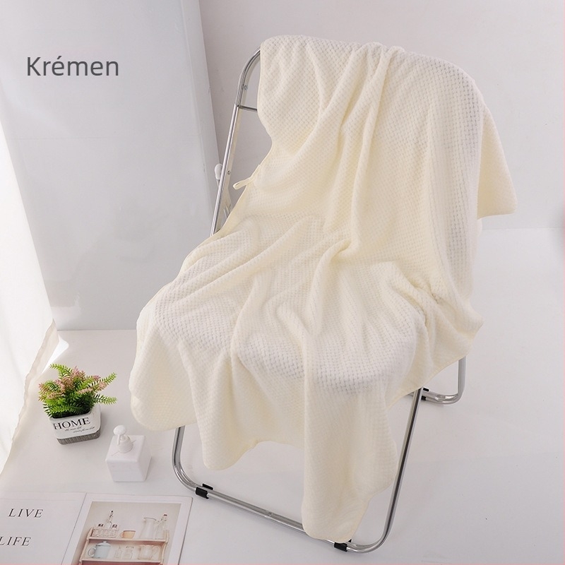 Fürdőlepedő korallf fleece-ből, méhsejt‑ananász mintával, 200–300 g, 32s fonal, vége varrással és kampós szegéllyel