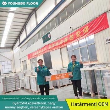 Öntapadó PVC padlóburkolat (LVT) fa mintázatú, 1,5 mm vastagságú, megerősített kopásállóság, modern minimalist stílus