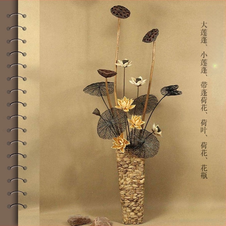 Zén-stílusú szárított virágcsokor nappalira – vegyes elemekkel, lótusz és fenyőtobozokkal (Variety: Lily; Material: Other; Craft: Other; Gift: No)