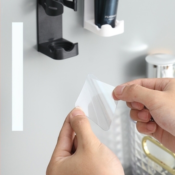 Razor és fogkefe tartó — falra szerelhető, fúrás nélkül, szívókorongos, műanyag