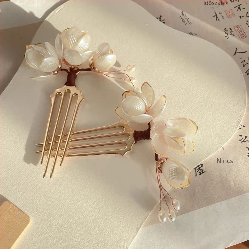 Magnolia hajkiegészítő: ötvözetből készült hajtű, édes stílus, virágos díszítés, kézzel készített, fesztiválra alkalmas