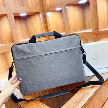 Oxford anyagú laptop táska, univerzális egy vállon átvihető dizájn, ultra könnyű, logóval