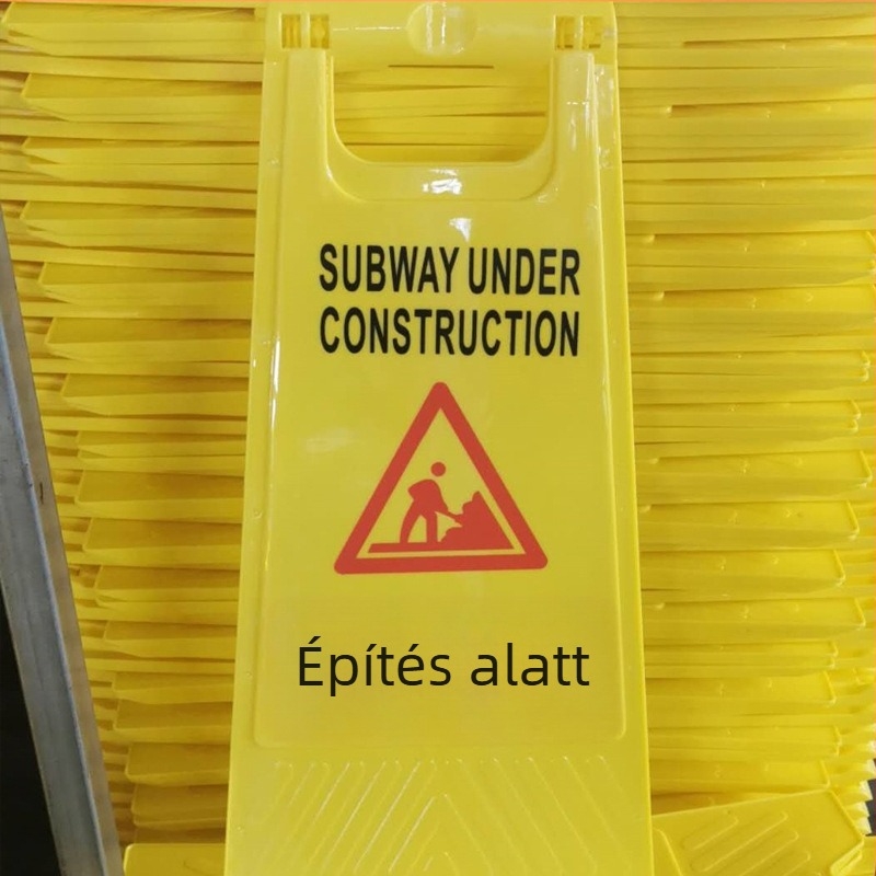 A-alakú figyelmeztető tábla — fúvóformázott, reflektív fólia osztály 1, 20 db/csomag, sorozat: Figyelmeztető jel