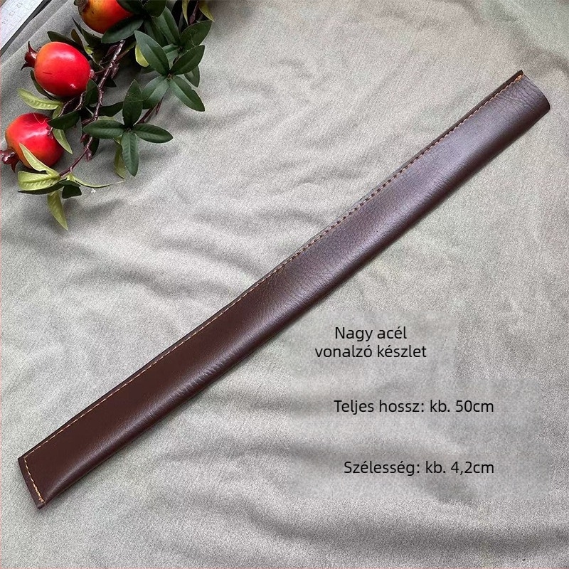 5 mm vastagságú mangánacélt tartalmazó mérőléc, gyémántkeményített acél, tömörfa markolat, bőrtok, autóvédelmi eszköz