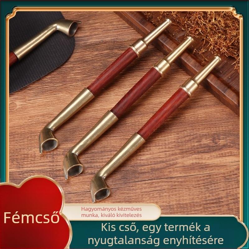 Sárgaréz pipát fa nyéllel, klasszikus stílus, díszítés és gyűjtemény