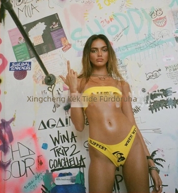 Bikini készlet melltartó párnával, acélbetét nélkül; anyag: poliészter; anyagösszetétel: 82% poliészter; grammsúly: 120 g/m²; bélés: poliészter és spandex