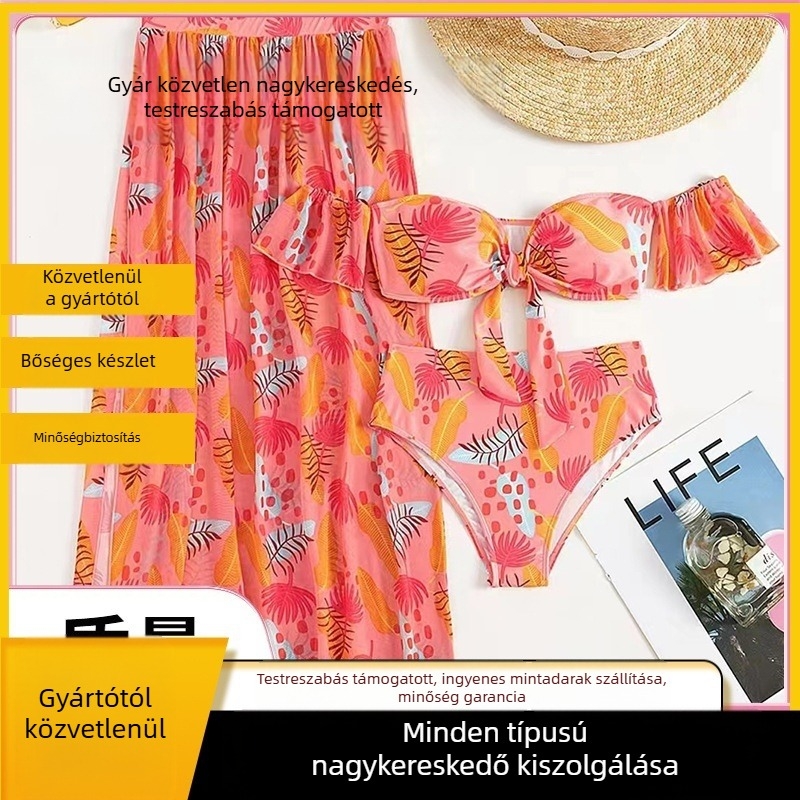 Női kétrészes poliészter fürdőruha, melltartó párnázással, pántok nélkül, bikini alsó