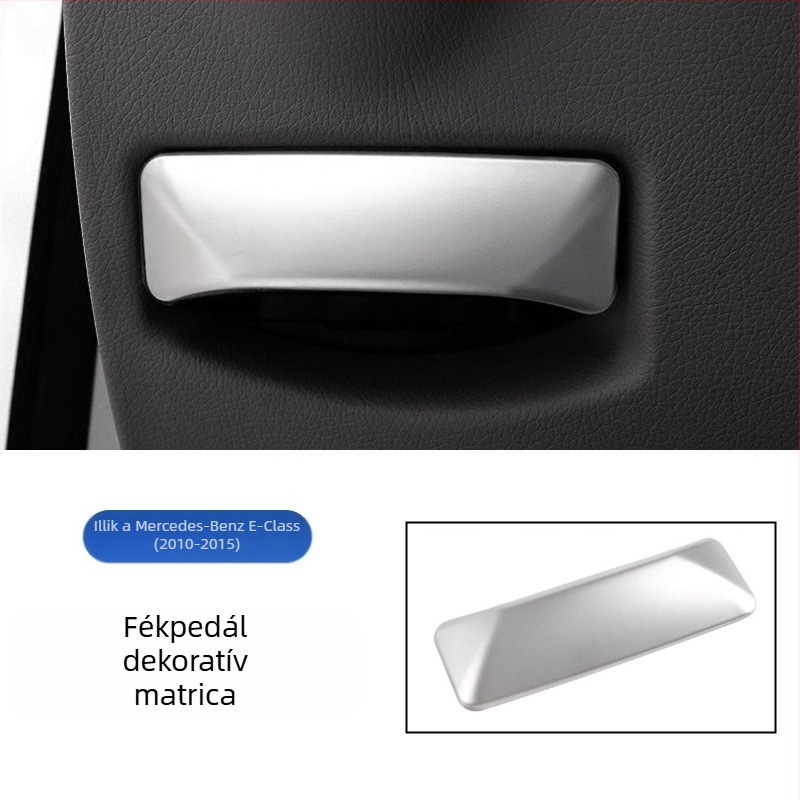 CLS 12-17 belső központi konzol dekorációja (módok: 350/260/320) dekoratív strasszokkal a kapcsoló gombjain az elektromos ablakokhoz • Anyag: műanyag • Modell: 666