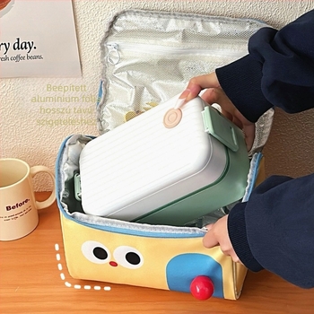 Kocka alakú kozmetikai táska szigeteléssel utazáshoz, poliészter anyagból.