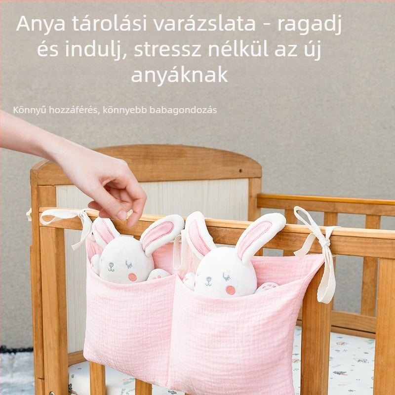 Kétszintű pamut baba oldalához tartozó tároló táska, két zsebbel, akasztva a babakocsira, nyomtatott mintával
