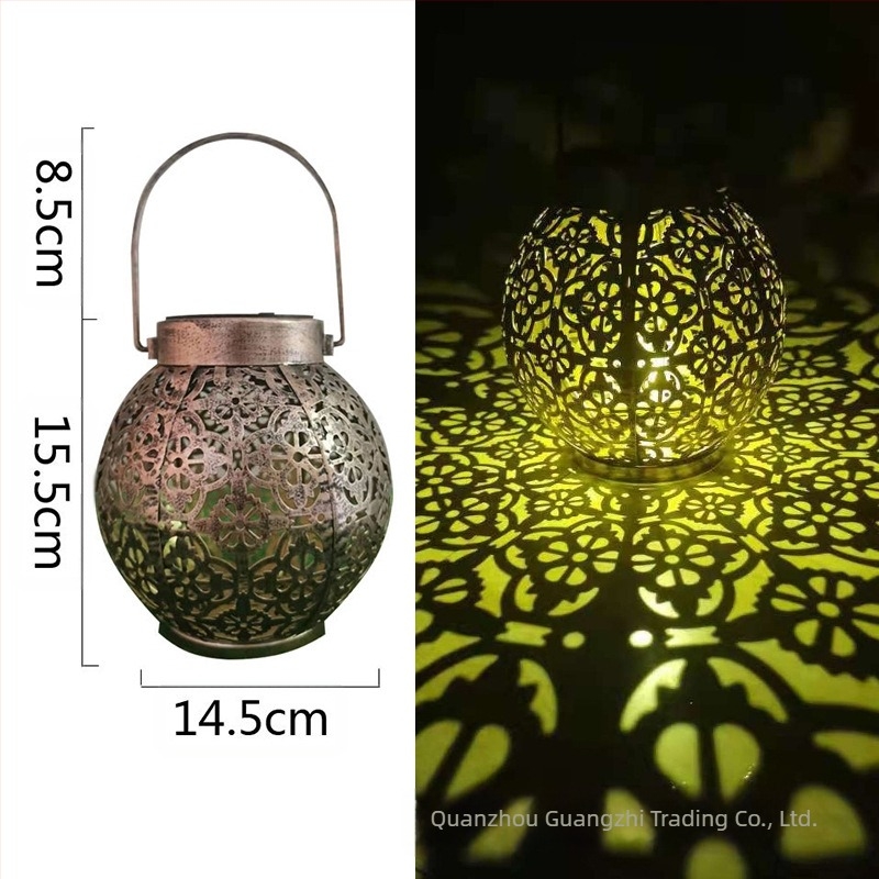 Napelemes kovácsoltvas kerti lámpa virág vetítéssel, LED, IP55, 0.06W, 6–12 óra, modell GZ-0032