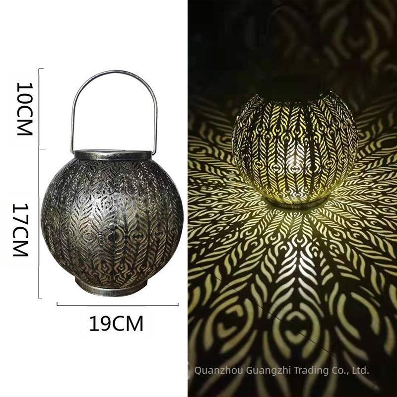 Napelemes kovácsoltvas kerti lámpa virág vetítéssel, LED, IP55, 0.06W, 6–12 óra, modell GZ-0032