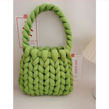 DIY készlet ultra vastag fonalból kézi kötéshez – koreai stílusú mini tote táska