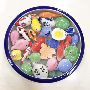 Kerámia akváriumi díszfigurák: béka és kacsa, modern és egyszerű stílus