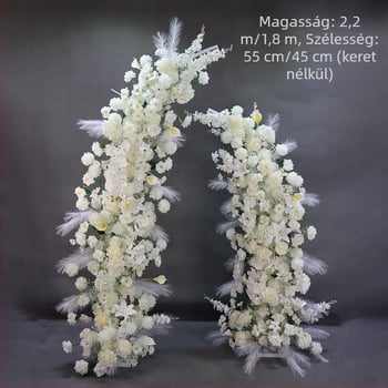 Vasból készült virágos esküvői boltív, szarv alakú dizájnnal, kültéri esküvőkhöz