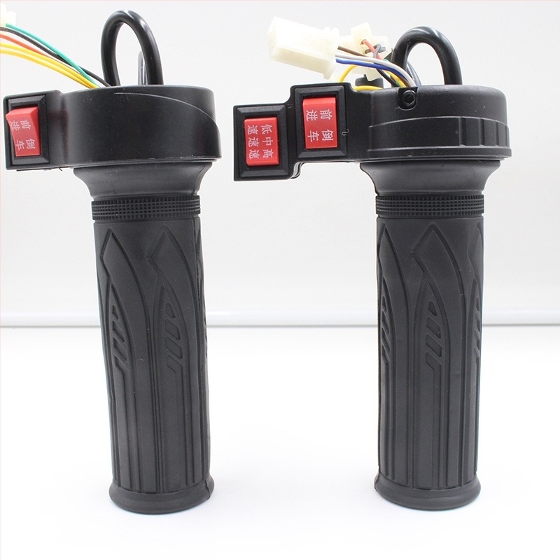 Elektromos jármű kormányrész sebességszabályzó – Univerzális kompatibilitás, kormányhoz való kiegészítő, előre és hátra